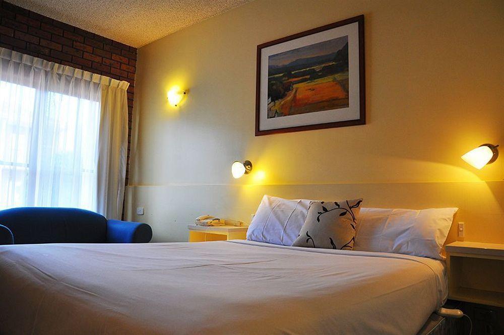 Glen Inn Glen Waverley Esterno foto