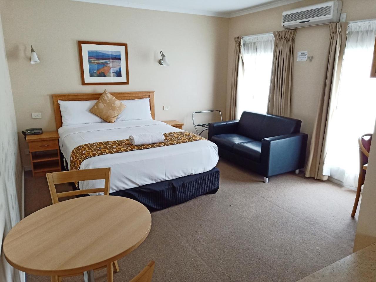 Glen Inn Glen Waverley Esterno foto