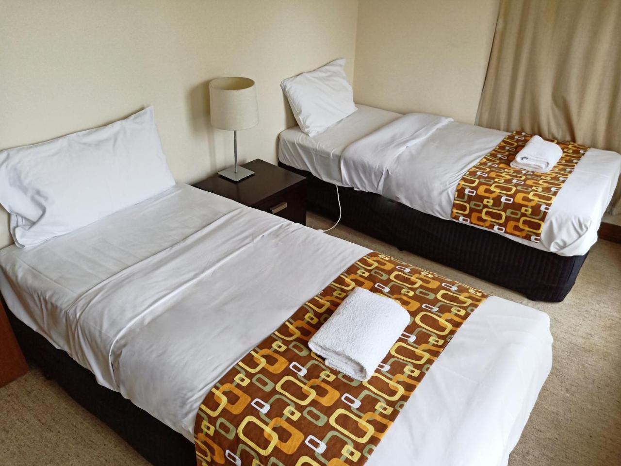 Glen Inn Glen Waverley Esterno foto